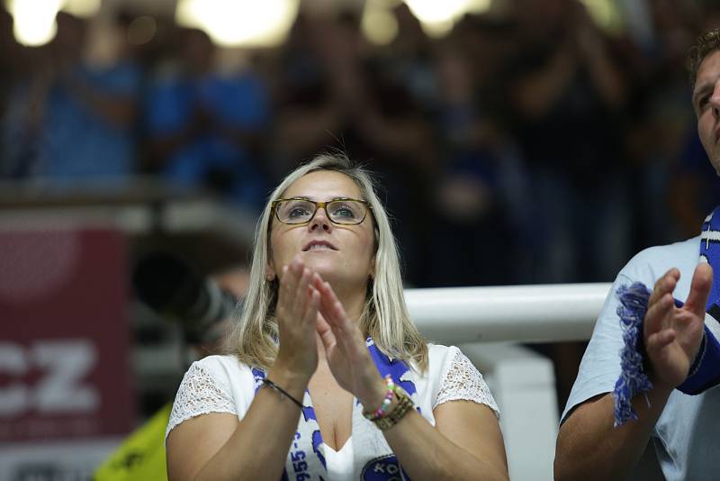 Fanoušci při letošní domácí premiéře hokejové Komety Brno.