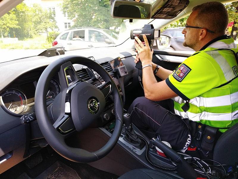 Policisté o víkendu kontrolovali řidiče v celém kraji.