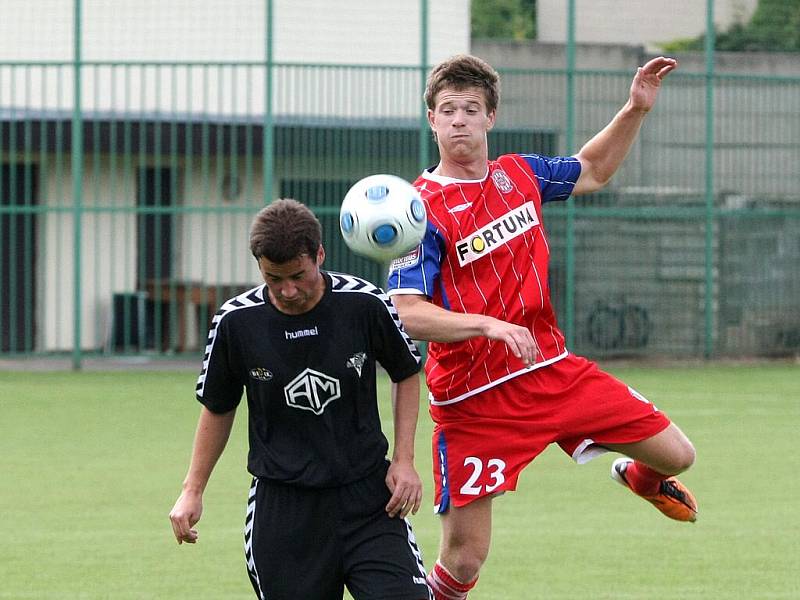 Druholigoví fotbalisté Zbrojovky se v neděli představili v prvním přípravném zápase před novou sezonou. 