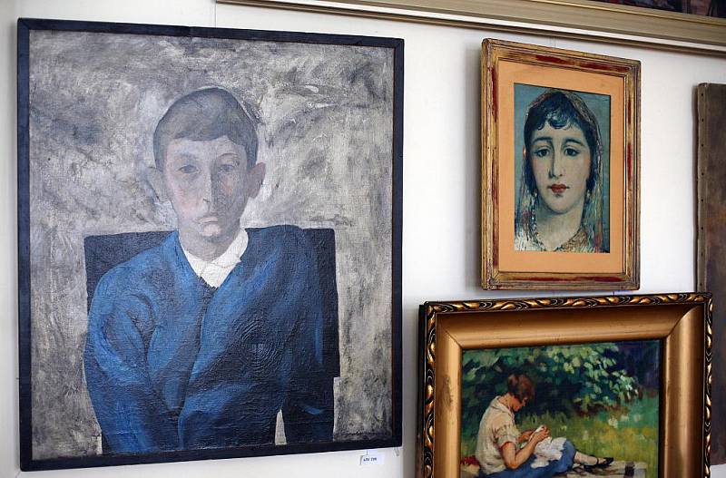 Brněnská aukce nabízí díla Picassa i Warhola.