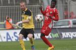 Fotbalisté Baníku Ostrava po trenérské výměně nečekaně ožili a ve 25. kola první ligy zvítězili v Brně nad Znojmem vysoko 4:0