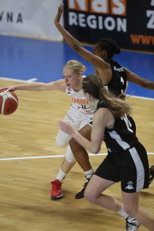 Basketbalistky Žabin Brno porazily v eurocupovém zápase Londýn Lions 68:41.