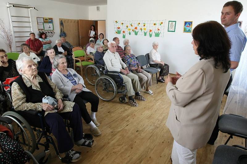 Česká obchodní inspekce pořádala v domově důchodců v Modřicích na Brněnsku přednášku o předváděcích akcích.