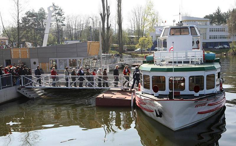 Vyplutím lodí v bystrckém přístavišti oficiálně začala pětašedesátá plavební sezona.