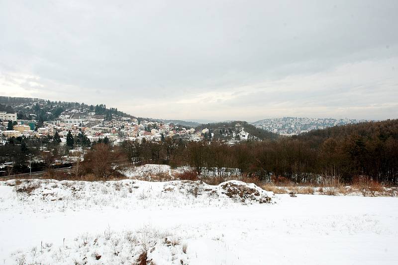 Chystaná lanovková dráha, které má spojovat brněnské výstaviště a obchodní komplex v Bohunicích Campus Square, a její plánované umístění.