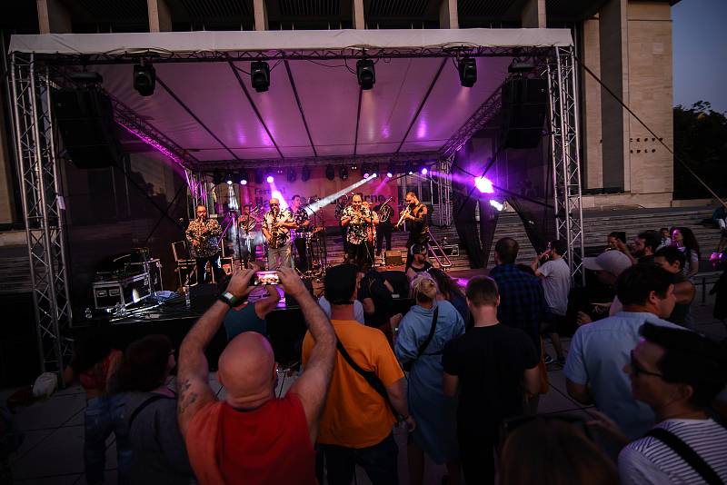 Brno má za sebou čtyřdenní unikátní kulturní akci. Stovky účinkujících vystoupily na dvacítce míst po celém městě.