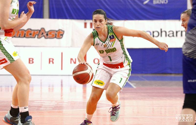 Basketbalistka KP Brno Rebecca Aklová.