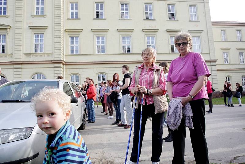 Černovické sdružení připravilo pro lidi komentovanou prohlídku místní Psychiatrické nemocnice, která je nejstarším podobným ústavem v celé republice.