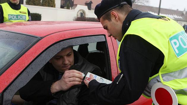 Policisté v pátek kontrolovali řidiče na Brněnsku.