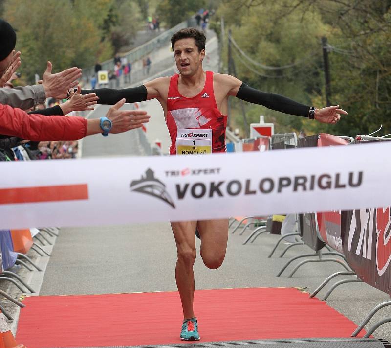 Běžecký závod Vokolo príglu 2016.