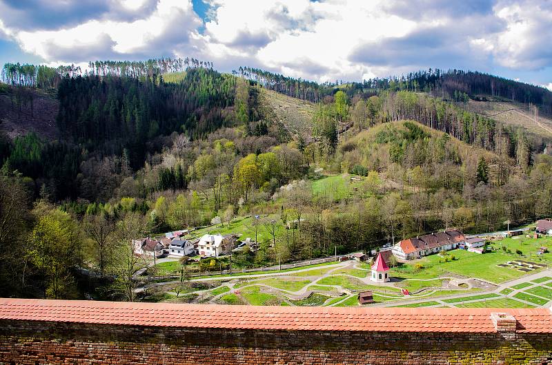 Pernštejn vítá první letošní návštěvníky.