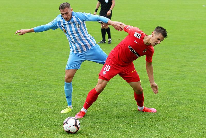 29. kolo F:NL: Prostějov (modro-bílá) - Zbrojovka (červená - Antonín Růsek) 0:0