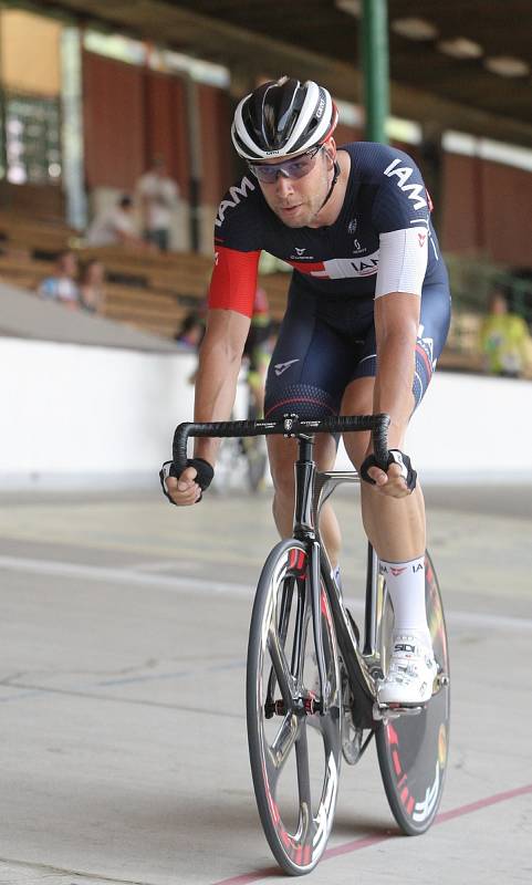 Třicátý ročník Memoriálu Vlastimila Moravce v olympijském omniu na brněnském velodromu.