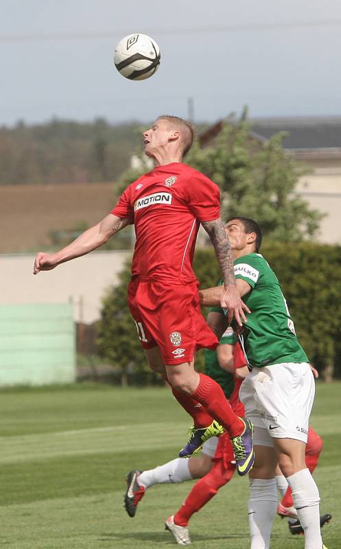 Brněnští fotbalisté porazili v Juniorské lize Jablonec 3:0.