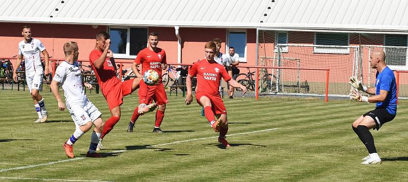 Fotbalisté Líšně ve výročním utkání porazili oslavující Pohořelice 9:2.