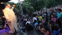 Přímo v srdci „brněnského Bronxu" se uskutečnil první ročník Ghettofestu, festivalu, který chce zlepšit nepříliš dobrou pověst čtvrti Cejl.