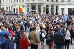 Brno 9.6.2020 - demonstace Milion chvilek na brněnském náměstí Svobody