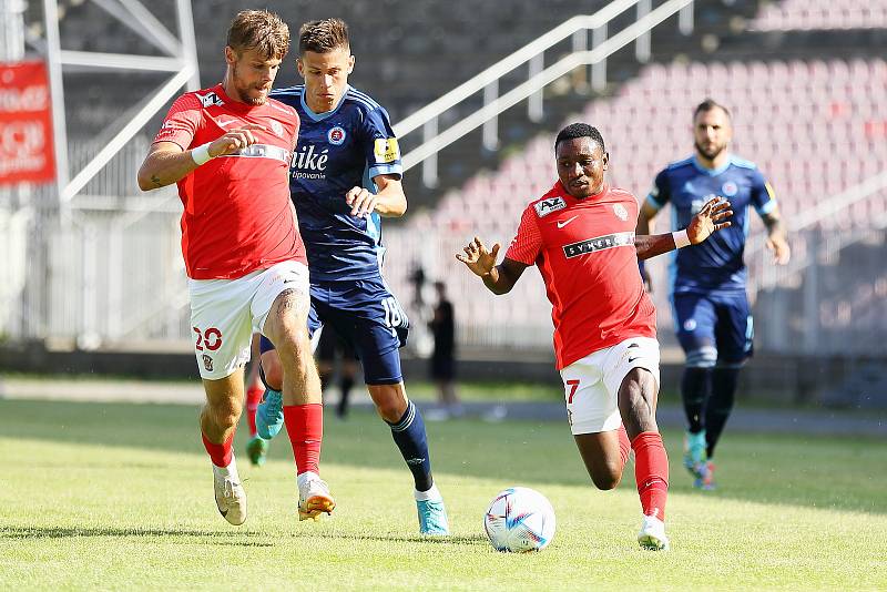 Zbrojovka Brno (v červeném) remizovala v přípravě se Slovanem Bratislava 2:2.