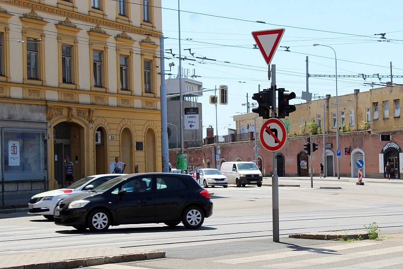 Možnost odbočit vlevo by po dlouhých letech mohli mít Brňané jedoucí z Křenovy ulice směrem na Dornych.