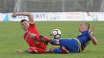 V utkání 29. kola Zbrojovka Brno (v červeném) nevstřelila Jihlavě branku a po remíze 0:0 si definitivně zpečetila sestup do druhé ligy.