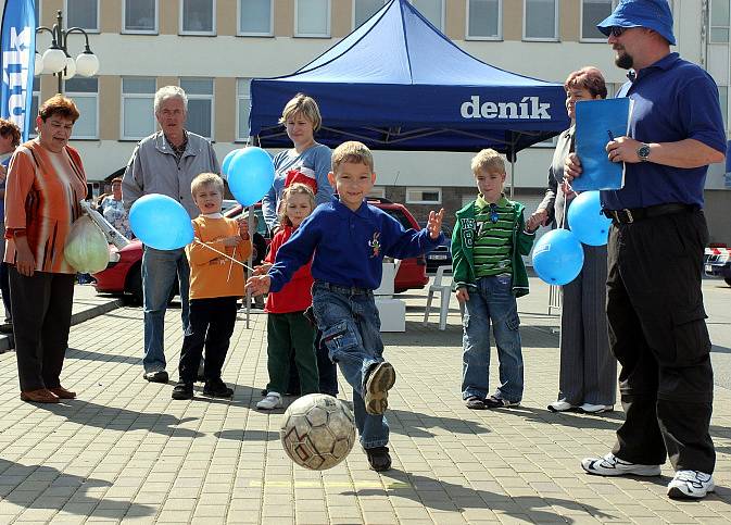 Den s Deníkem v Rosicích u Brna.