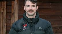 Hokejista Techniky Brno Tomáš Havíř na konci Movemberu.