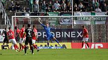 Fotbalisté Zbrojovky Brno (v červeném) doma podlehli Bohemians 1905.