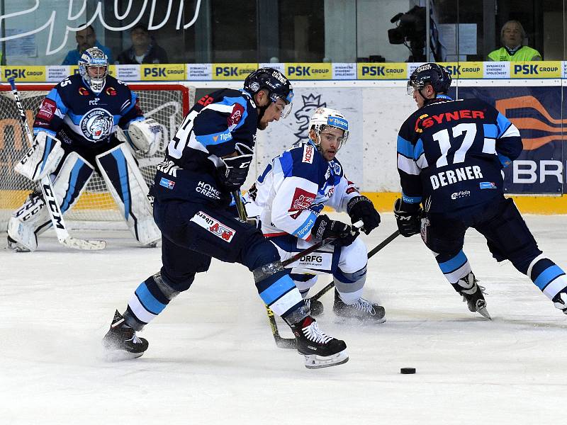 11.kolo extraligy ledního hokeje mezi domácí Kometou Brno (Alexander Mallet) a Libercem.