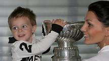 Petr Sýkora ukázal Brňanům Stanley Cup.