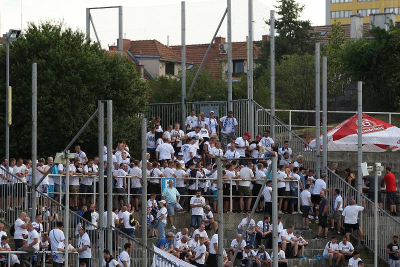 Zbrojovka - Baník. Ostravské fanoušky v Brně čekala přísná bezpečnostní opatření.