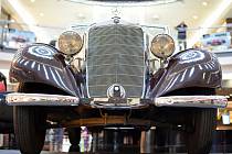 Návštěvníci galerie Vaňkovka mají možnost prohlédnout si na výstavě Žijeme Mercedes-Benz první automobil na světě poháněný spalovacím motorem.