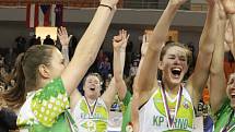 Basketbalistky Králova Pole vyhrály Středoevropskou ligu CEWL a v pětapadesátileté historii klubu získaly první zlaté medaile. V nedělním finále zdolal brněnský celek slovenské Piešťany 65:53.