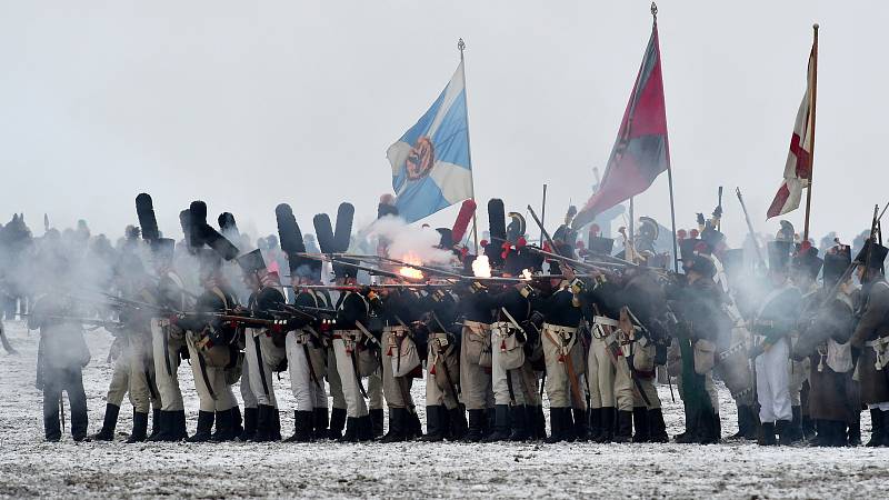 Opakování bitvy u Slavkova přihlížely i v zimě tisíce lidí.