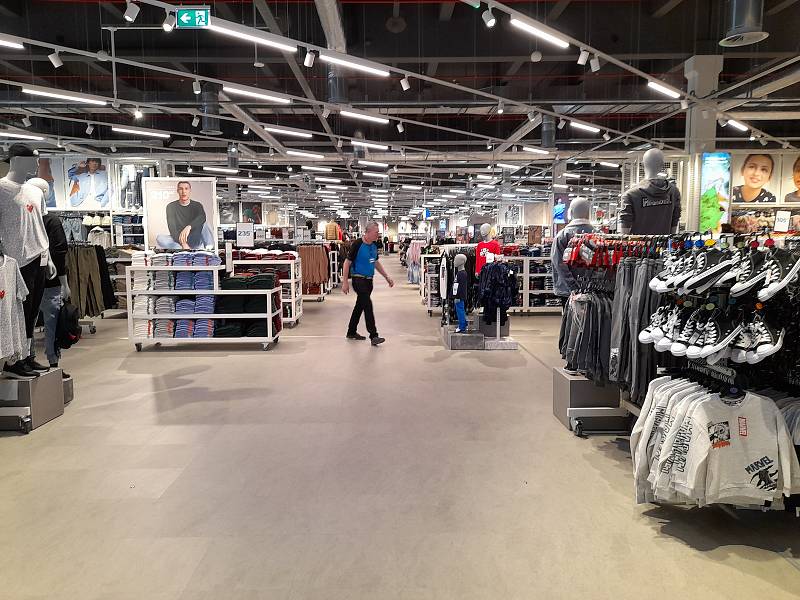 Primark v brněnském obchodním centru Olympia.