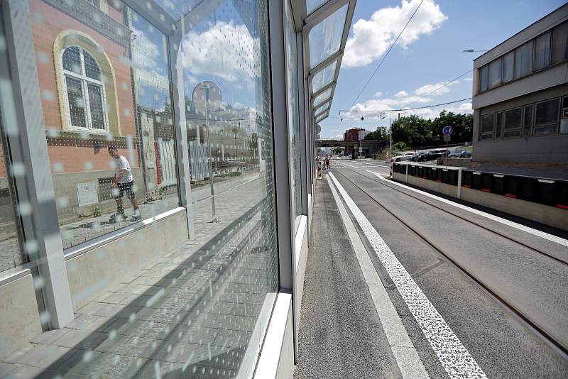 Otevření zrekonstruované ulice Plotní a nové tramvajové tratě.