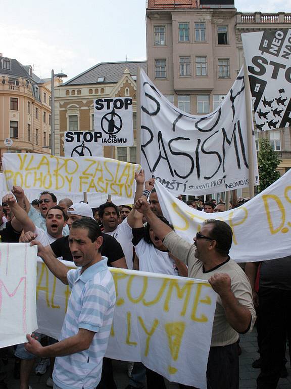 Náměstí svobody patřilo Romům,  kteří přišli demonstrovat proti narůstající agresi vůči nim.