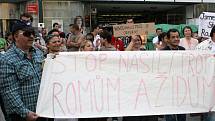 Náměstí svobody patřilo Romům,  kteří přišli demonstrovat proti narůstající agresi vůči nim.