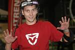 Marek Čejchan vytvořil český rekord ve skoku na skateboardu do rádiusu.