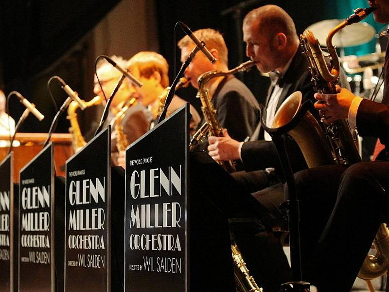 Swingový večer v Brně odehrál orchestr Glenna Millera.