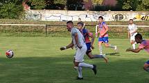 Fotbalový šoumen Petr Švancara se za Střelice uvedl dvěma góly proti FK Znojmo a pomohl k výhře 6:1.