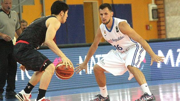 Čeští basketbalisté v Brně zdolali Japonsko.