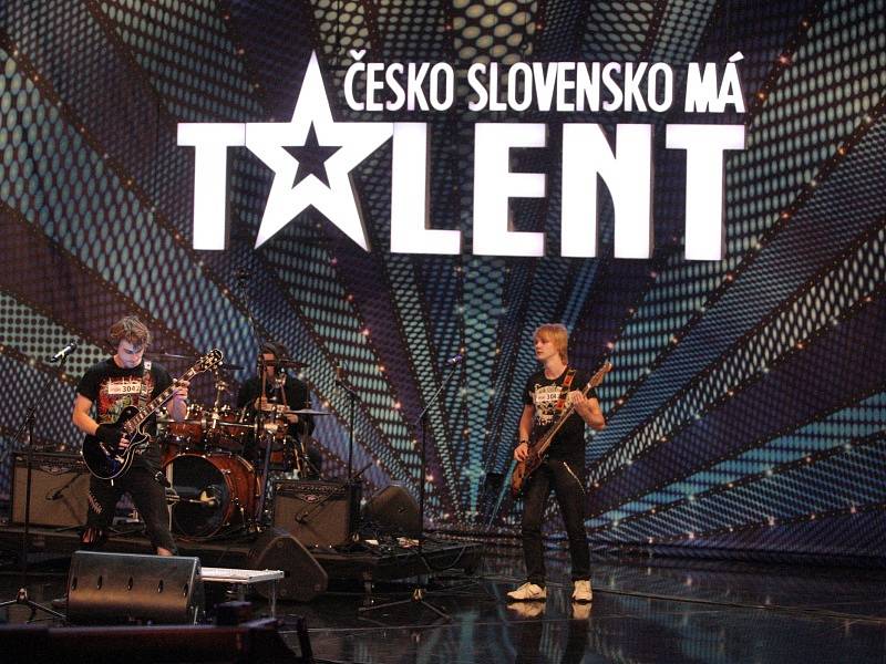 Desítky soutěžících po roce opět zatoužilo Česku a Slovensku ukázat, že mají talent.