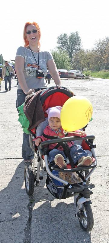 Tisíce lidí se vypravily v sobotu a v neděli do areálu depozitáře brněnského Technického muzea v ulici Terezy Novákové Řečkovicích. 