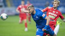 Brněnští fotbalisté (v červeném) v utkání 32. kola remizovali na hřišti Liberce 1:1.