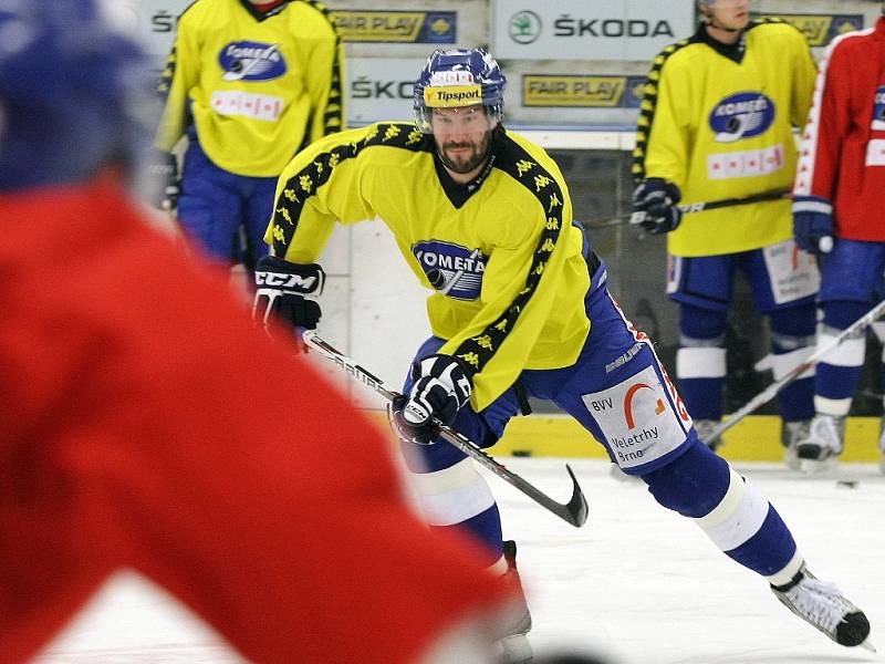 Trénink hokejové Komety před utkáním play-off.