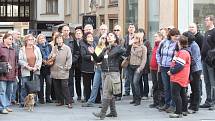  Turistické informační centrum na nádvoří brněnské Staré radnice v deset hodin dopoledne zahájilo turistickou sezonu. 