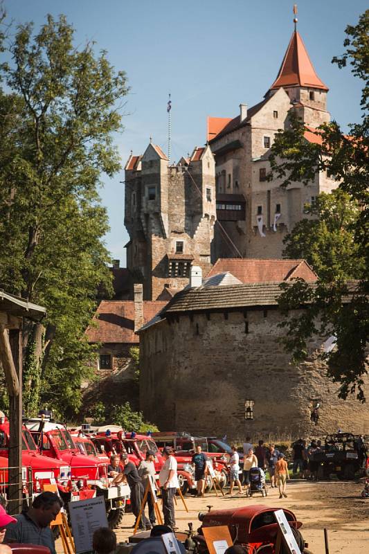 Dny hasičů na hradě Pernštejn.