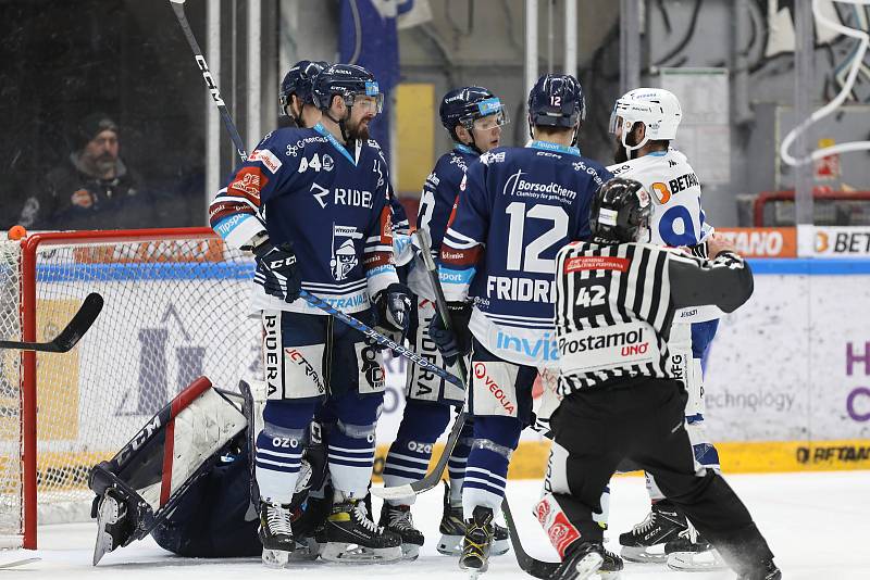Šesté čtvrtfinále hokejové extraligy mezi Kometou Brno a Vítkovicemi.