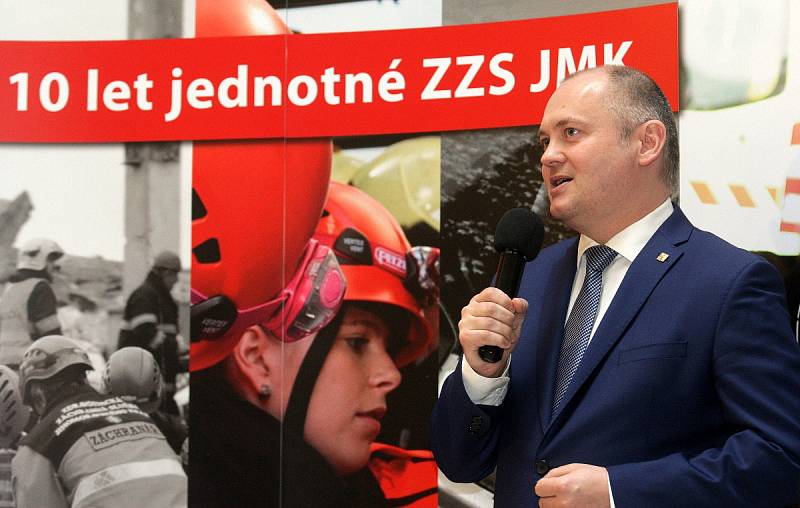 Záchranáři si připomněli výročí deseti let od vzniku společné Zdravotnické záchranné služby Jihomoravského kraje. Nechyběli při tom ředitel záchranky Milan Klusák ani hejtman Michal Hašek.