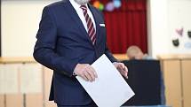 Volby v Brně - odvolil i premiér Petr Fiala.